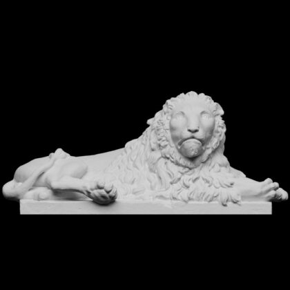 Lion sculpture at Schönbrunn Palace